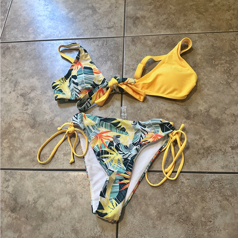 Shein Yellow Tropical Print Cheeky Bikini Set